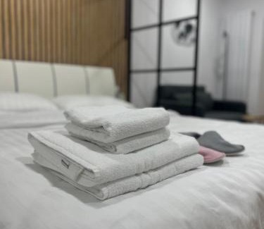 Turda Apartment | Denis Studio: Guest Rated 9.8 & Perfect for Families