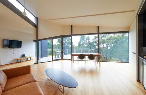 Douglas River House | Experience Denison Rivulet Retreats - 4-Star Guest Rated 9/10