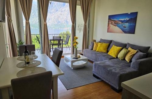 Prcanj Apartment | Deniz Apartment Kotor bay view apartment with terrace and pool