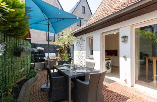 Ibbenbueren Apartment | Historic Half-Timbered House with Garage in City Center