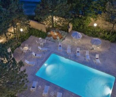 Hampden South Hotel | Explore Denver Marriott Tech Center: Pet Friendly & Poolside