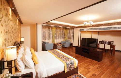 Gangtok Hotel | Denzong Regency: Mountain Retreat with Spa & Family Amenities