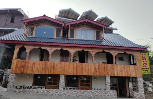 Shimla House | Guest Rated 10/10: Deodar Homestay Dakbangla-Kufri