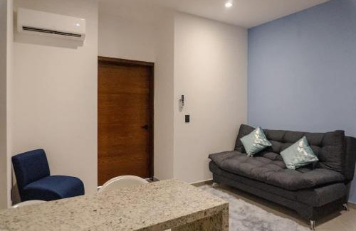 Las Gaviotas Apartment | Inviting Beachside Retreat with Pool - Maria Barbara