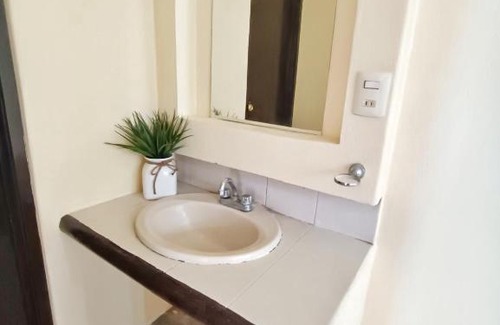 Crucecita Apartment | Family-Friendly Retreat at Depa Cacaluta, Rated 9/10