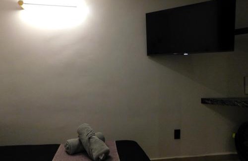 Ixtacalco Apartment | Pet-Friendly Retreat Near Estadio GNP & Palacio de los Deportes