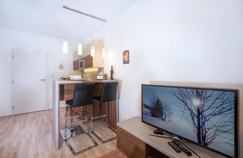 Dolni Morava Apartment | Pet-Friendly Getaway at Depandance MARNET Sněžník
