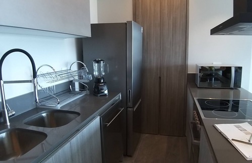 Queretaro House | Relaxing 2-Bedroom Retreat at High Park with Pool Access