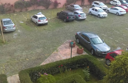 zona dos extendida House | Convenient Downtown Apartment with Parking & Pet-Friendly Amenities