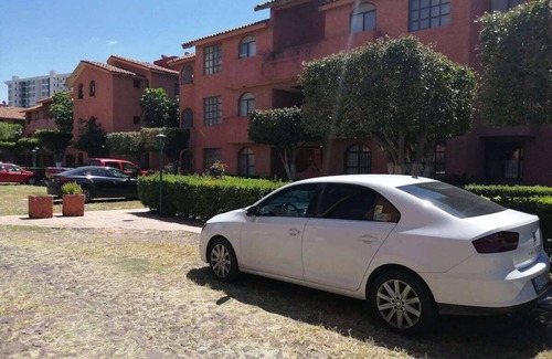 zona dos extendida Apartment | Convenient Stay with Parking & Pet-Friendly Amenities