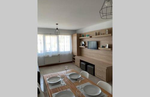 Centro Apartment | Central Bariloche Retreat - Guest Rated 9.5 & Family Friendly