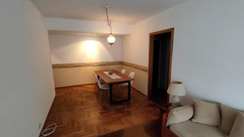 Olivos Apartment | Stylish 2-Room Apartment in Olivos - Guest Rated 9.4