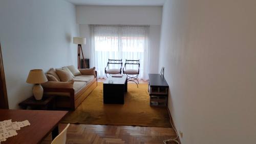 Olivos Apartment | Stylish 2-Room Apartment in Olivos - Guest Rated 9.4