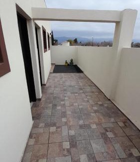 Las Heras Apartment | Ideal Getaway for 3 Guests with Child-Friendly Amenities