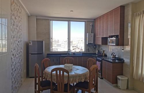 Cochabamba Apartment | Departamento amplio y céntrico