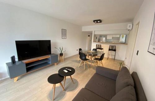 Tigre Apartment | New Central Apartment with Pool and Parking - 4-Star Stay