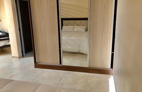 Villa Maria Apartment | Prime Centro Apartment with Private Grill & Breakfast