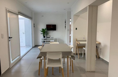 Bahia Blanca Apartment | Pet-Friendly Departamento con Patio - Rated 10/10 by Guests