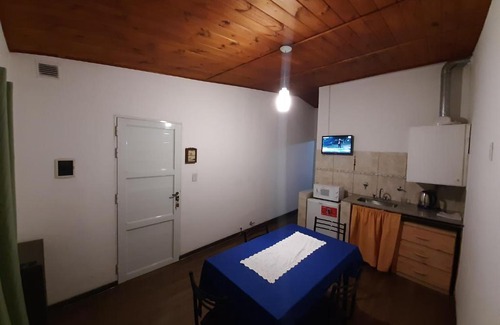 Venado Tuerto Apartment | Cozy 1 to 5 Person Apartment with Family-Friendly Services