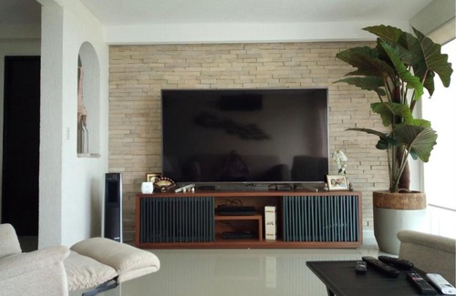 Club Deportivo Apartment | Elegant Acapulco Getaway with Pool and Family Amenities