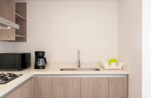 Zona Industrial Apartment | Elegant Suite Across from Harbor Square - Family & Pet Friendly