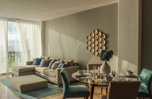 Campeche Apartment | Relaxing Beachfront Getaway at Campeche Country Club