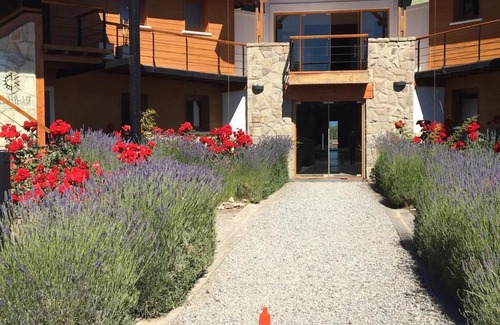 Dina Huapi Apartment | Idyllic Departamento Dina Huapi: Guest Rated 9.5/10