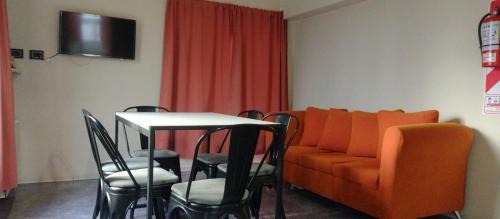 Macrozona Meseta Cerro Calafate Apartment | Family-Friendly Retreat at Departamento DON ALBERTO