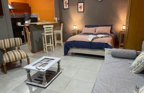 Carhue Apartment | Delightful Departamento Dulce Manía 1 - Rated 9.3/10!