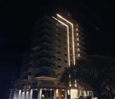 Rio Tercero Apartment | departamento en edificio torre libertador