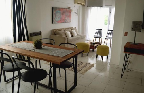 Las Heras Apartment | Comfortable Stay in the Heart of Mendoza - Family-Friendly