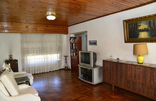 Lujan Apartment | Highly Rated Jauregui Apartment for Your Next Getaway
