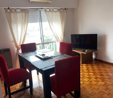 General San Martin Apartment | Highly Rated Departamento En San Martin for Your Getaway