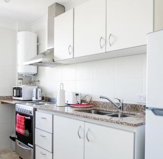 Trenque Lauquen Apartment | Inviting Departamento en Trenque Lauquen with Breakfast Included