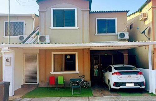 La Aurora Apartment | Spacious 3-Bedroom Suite with Ocean View & Pool Access