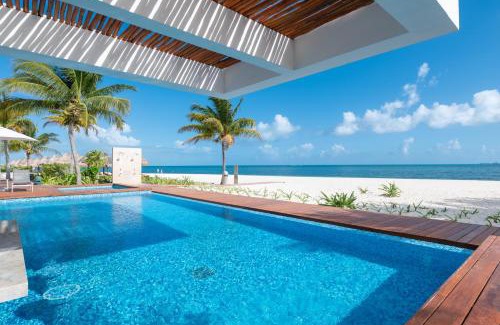 Playa Mujeres Apartment | Exquisite Marina Retreat in Cancun - La Amada