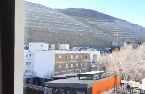 Comodoro Rivadavia Apartment | Convenient Departamento Francia: Guest Rated 9/10!