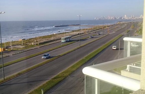 Constitucion Apartment | Seaside Retreat: Pet-Friendly Departmento Frente al Mar