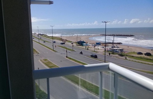 Constitucion Apartment | Seaside Retreat: Pet-Friendly Departmento Frente al Mar
