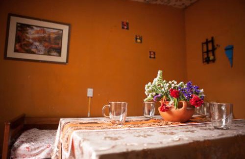 Tilcara Apartment | Inviting Departamento Inti Raymi: Pet & Child Friendly Stay