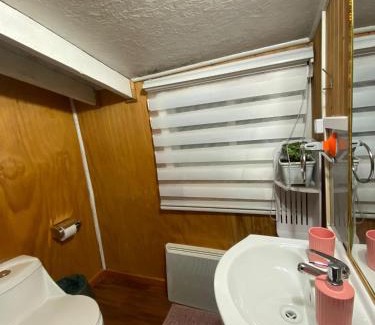 Chaiten Apartment | Pet-Friendly Departamento La Espiga: Family-Approved Comfort