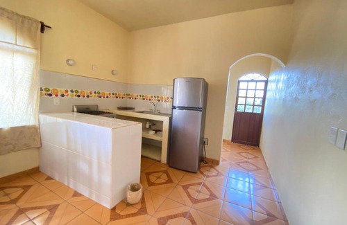 Brisas de Zicatela Apartment | Relax at Departamento La Gloria with Pool and Hot Tub