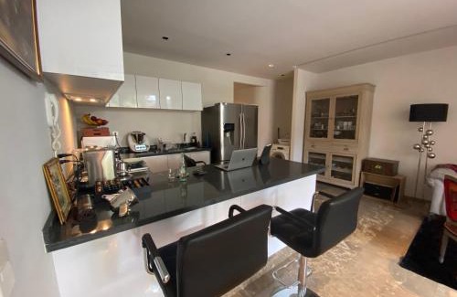 Alvaro Obregon Apartment | Business Retreat in the Heart of CDMX - Rated 9.2/10!