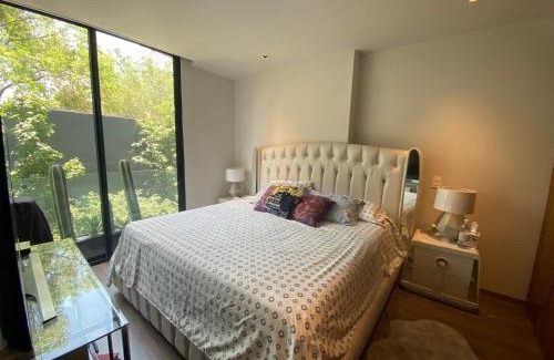 Alvaro Obregon Apartment | Business Retreat in the Heart of CDMX - Rated 9.2/10!