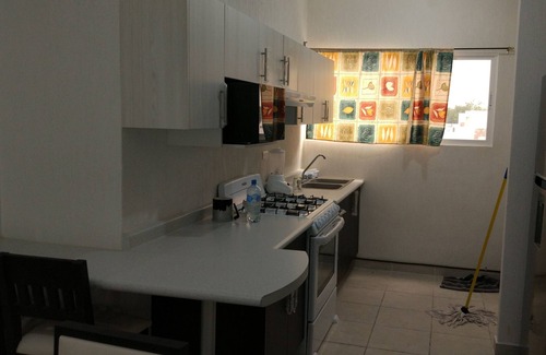 Cancun Apartment | Ideal Vacation Retreat in Cancún with Oceanfront Amenities
