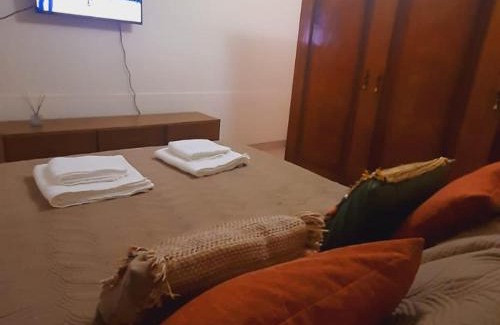 Carhue Apartment | Highly Rated Departamento Peña: Your Ideal Getaway