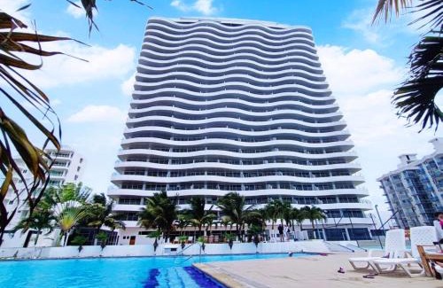 Tonsupa Apartment | Beachfront Escape at Departamento Playero Fontaine Bleau
