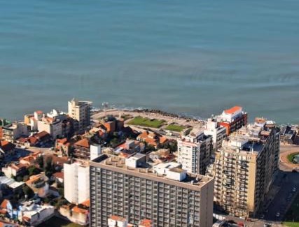 La Perla Apartment | Modern 2-Bedroom Oasis with Ocean Views & Prime Amenities