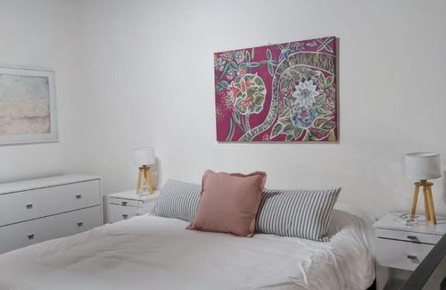 Mendoza City Center Apartment | Delightful Sol de los Andes Loft with Breakfast Included