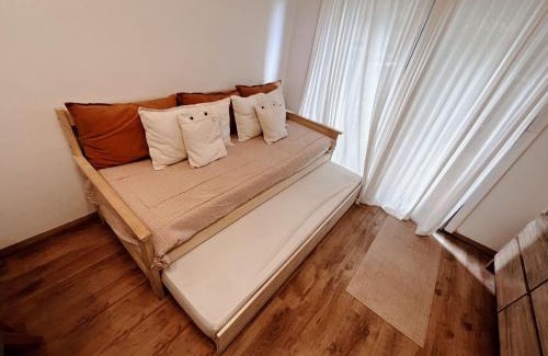 La Plata Apartment | Ideal Getaway: 9.8 Rated Stay with Parking Near Attractions